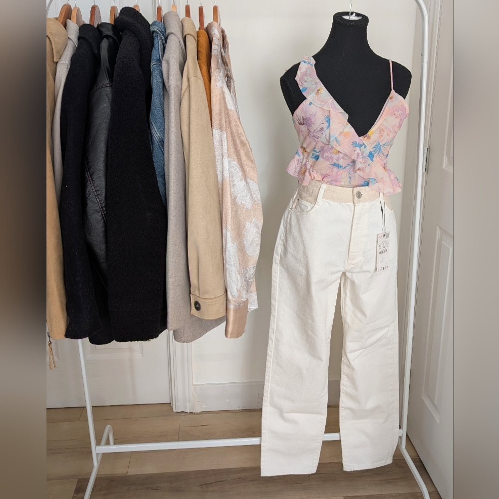 ZARA Mom fit jean pants